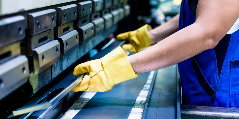 Çoklu Makine Operatörleri (Metal ve Plastik)