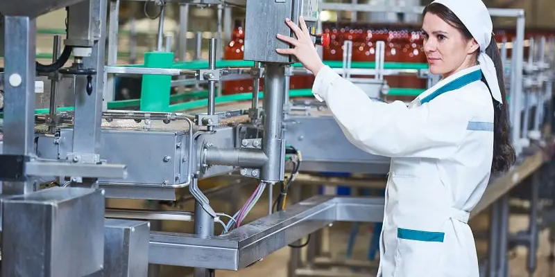 Paketleme ve Doldurma Makinesi Operatörleri