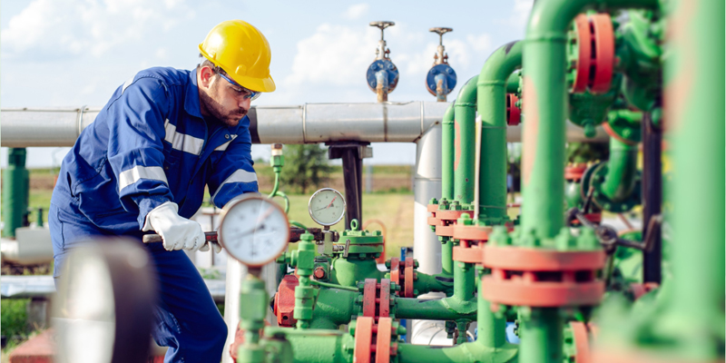 Petrol Pompa Sistem Operatörleri ve Rafineri Çalışanları