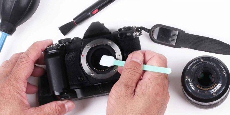 Kamera ve Fotoğraf Ekipmanları Tamircileri