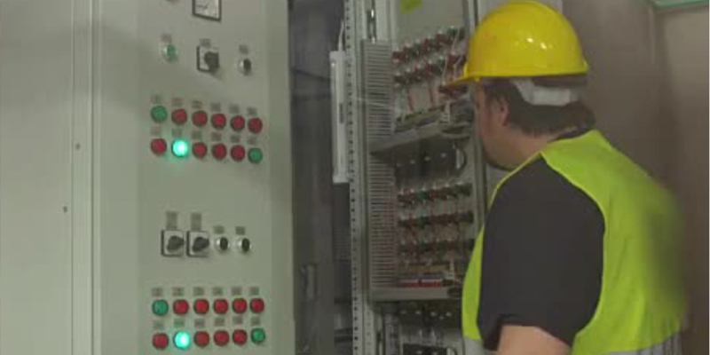 Enerji Dağıtıcıları ve Dağıtım Görevlileri