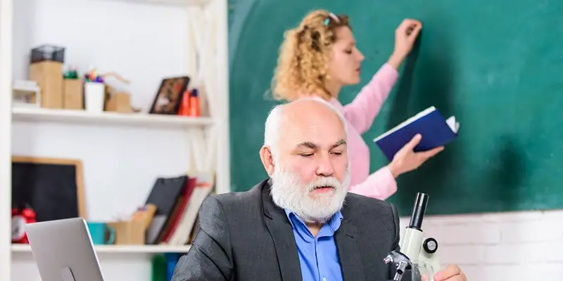 Biyoloji Bilimleri Öğretmenleri (Yükseköğretim)